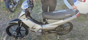 PICO TRUNCADO: EFECTIVOS DE LA COMISARÍA SEGUNDA SECUESTRAN MOTOCICLETA ADULTERADA TRAS PROCEDIMIENTO PREVENTIVO
