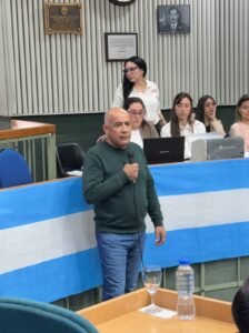 CARLOS MONSALVO CUESTIONÓ LOS ANUNCIOS DEL MINISTRO JAIME ANTE LA CÁMARA DE DIPUTADOS DE SANTA CRUZ